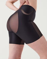 SPANXshapeâ„¢ Booty-Lifting Mid-Thigh Short