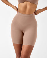 SPANXsculptâ„¢ Seamless Power Mid-Thigh Short | Cafe Au Lait