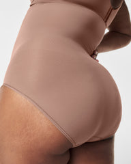 SPANXsculpt™ Seamless Power High-Waisted Brief | Cafe Au Lait