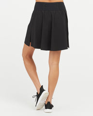 SPANXshape™ Get Moving 17" Skort