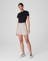 SPANXsupersmoothâ„¢ Stretch Twill Short, 5" | Bone
