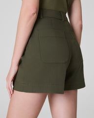 SPANXsupersmooth™ Stretch Twill Short, 5" | Dark Pine