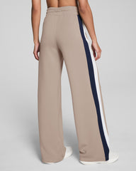 SPANX AirEssentials® Colorblock Wide Leg Track Pant | Ashwood/Powder/Timeless Navy