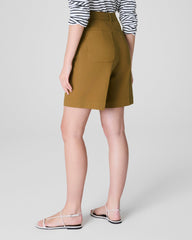 SPANXsupersmooth™ Stretch Twill Short, 9" | Flax