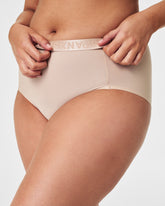 SPANXshapeâ„¢ Sheer Control Brief