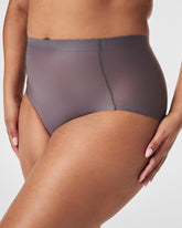 SPANXshapeâ„¢ Sheer Control Brief