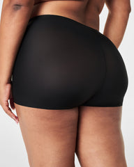 SPANXshape™ Sheer Control Boyshort | Very Black