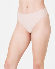 SPANXsupersmooth™ Essential Thong