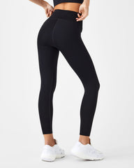 SPANXshape™ Booty Boost® 7/8 Leggings | Very Black