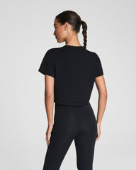 SPANX® Outpace Cropped Tee | Very Black