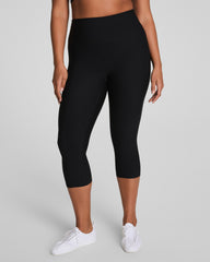 SPANXsmooth™ OnForm Cropped Leggings, 19" | Very Black