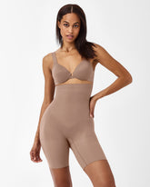 SPANXsculptâ„¢ Seamless Power High-Waisted Mid-Thigh Short | Cafe Au Lait