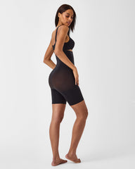 SPANXsculpt™ Seamless Power High-Waisted Mid-Thigh Short | Very Black