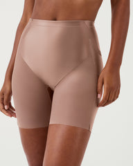 SPANXshape™ Booty-Lifting Mid-Thigh Short