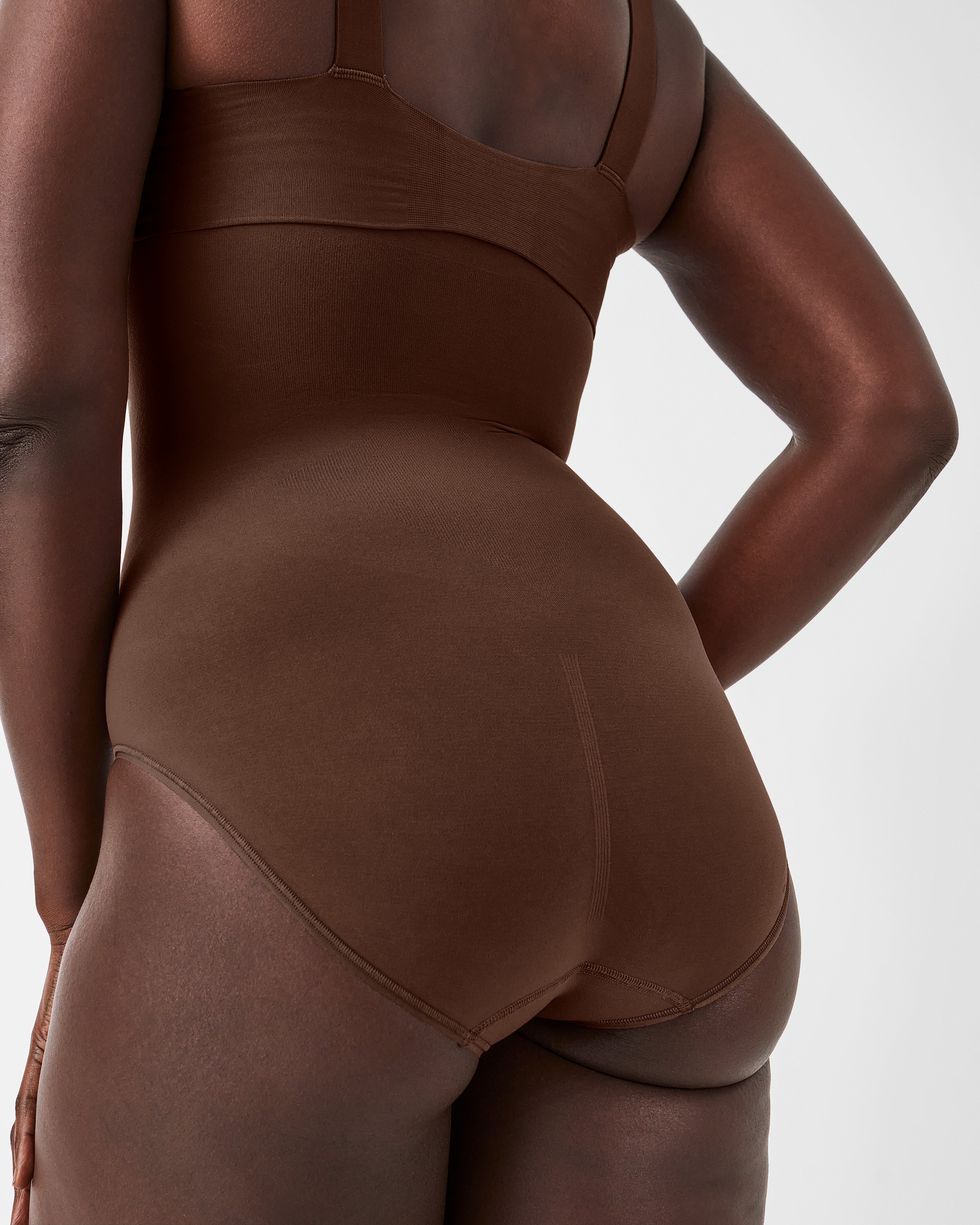 SPANXsculpt™ Seamless Power High-Waisted Brief | Chestnut Brown