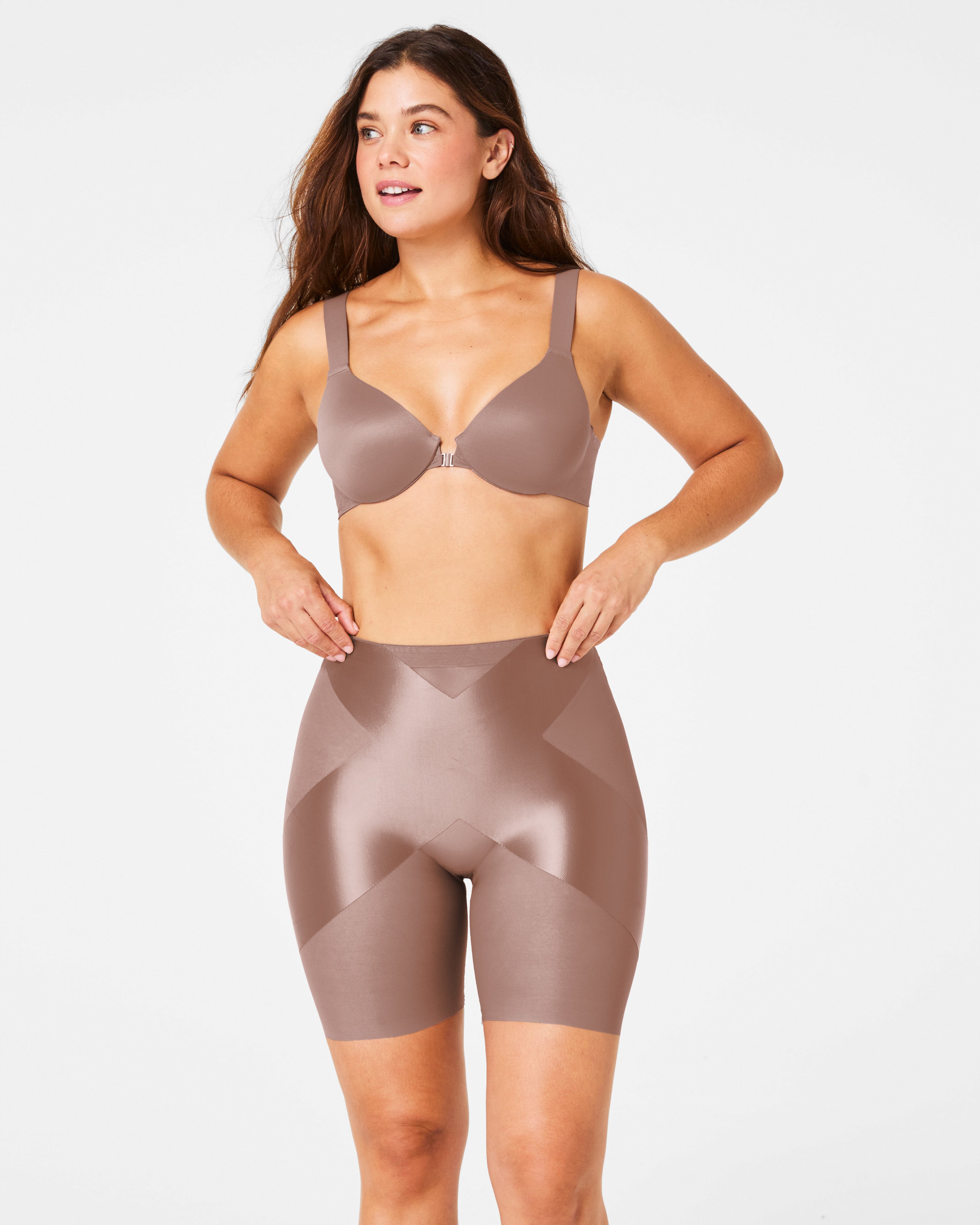 SPANXshape™ Satin-X™ Mid-Thigh Short | Cafe Au Lait
