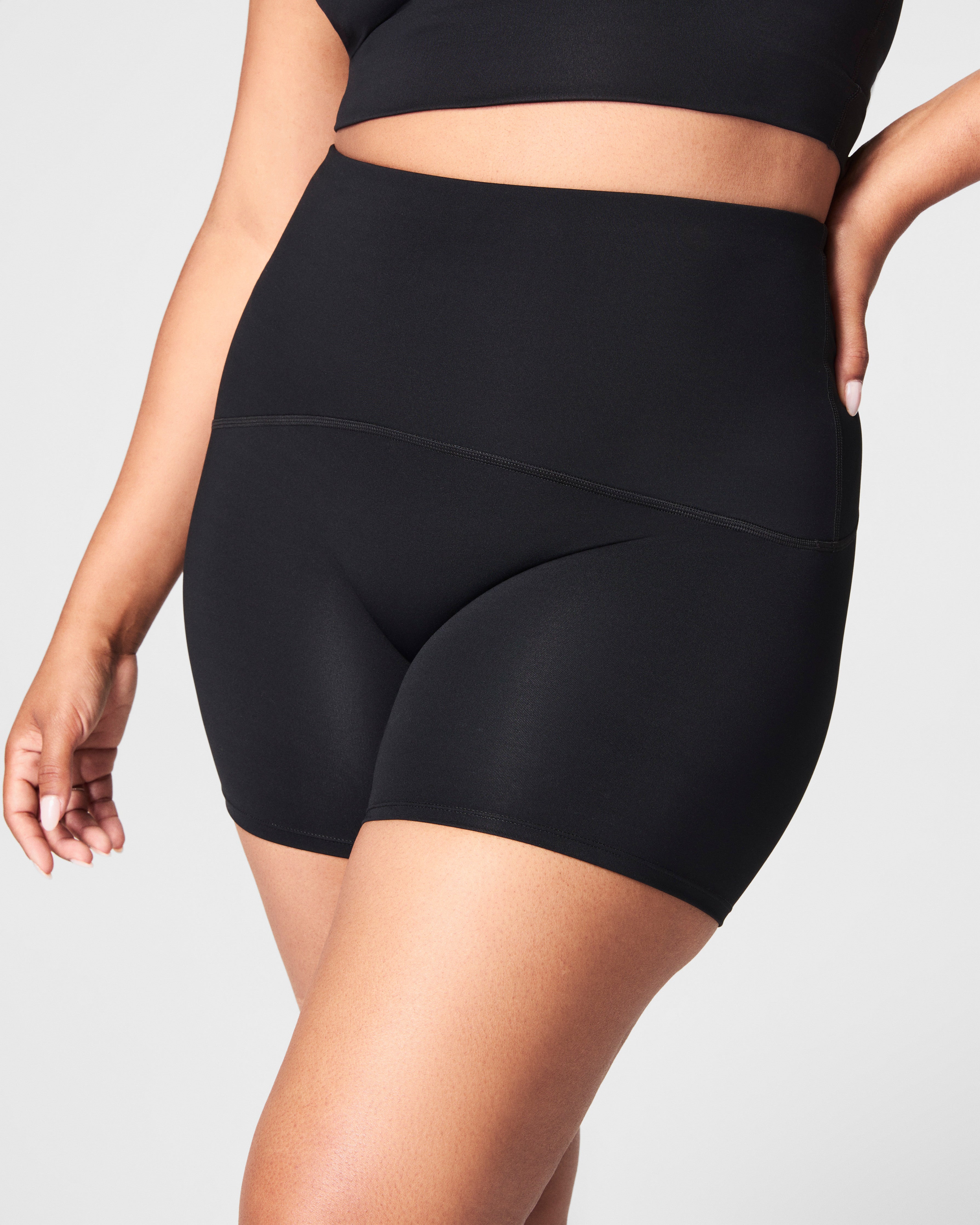 SPANXshape™ Booty Boost® Bike Short 5" | Very Black