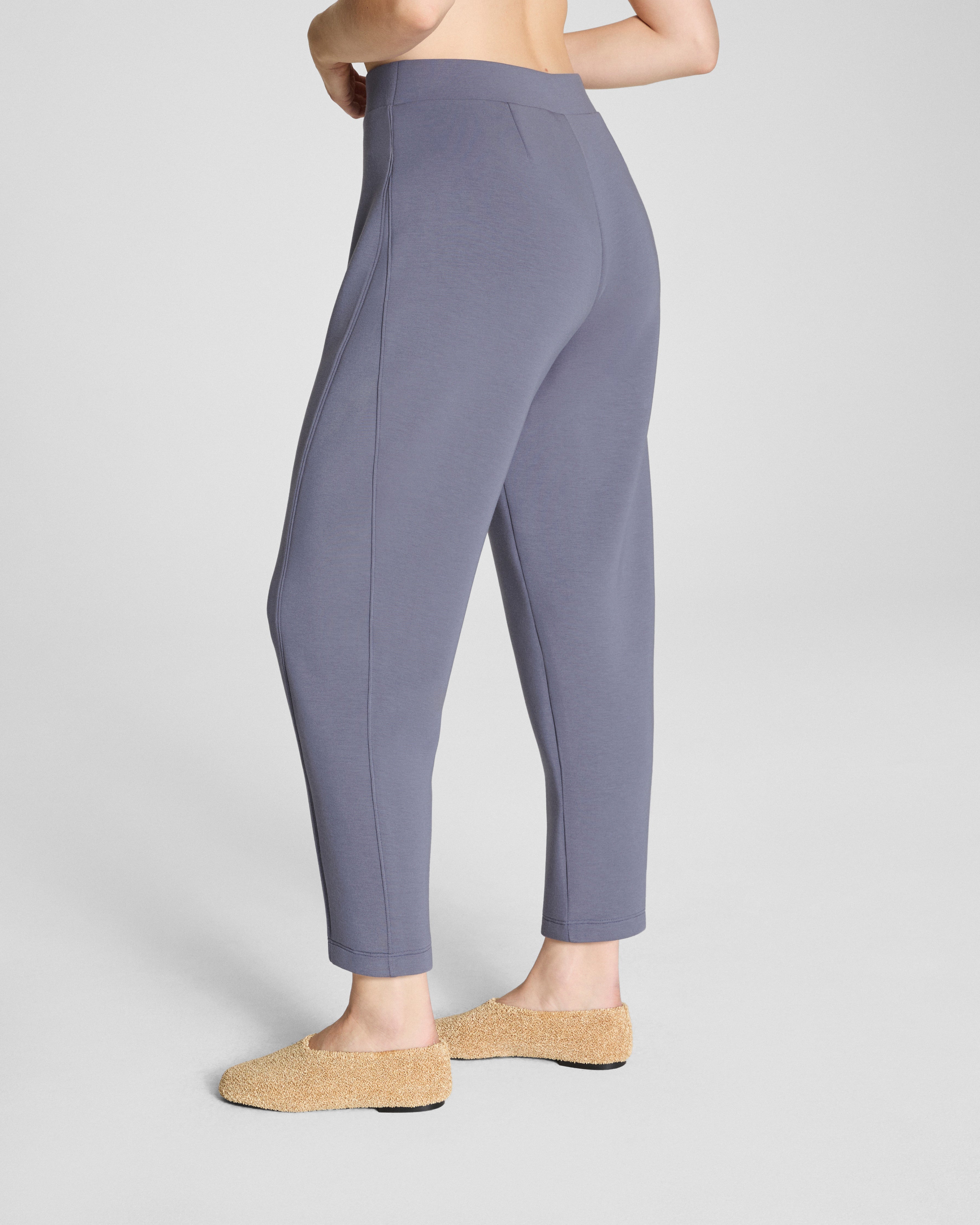 SPANX AirEssentials® Barrel Leg Pant | Orchid Ash