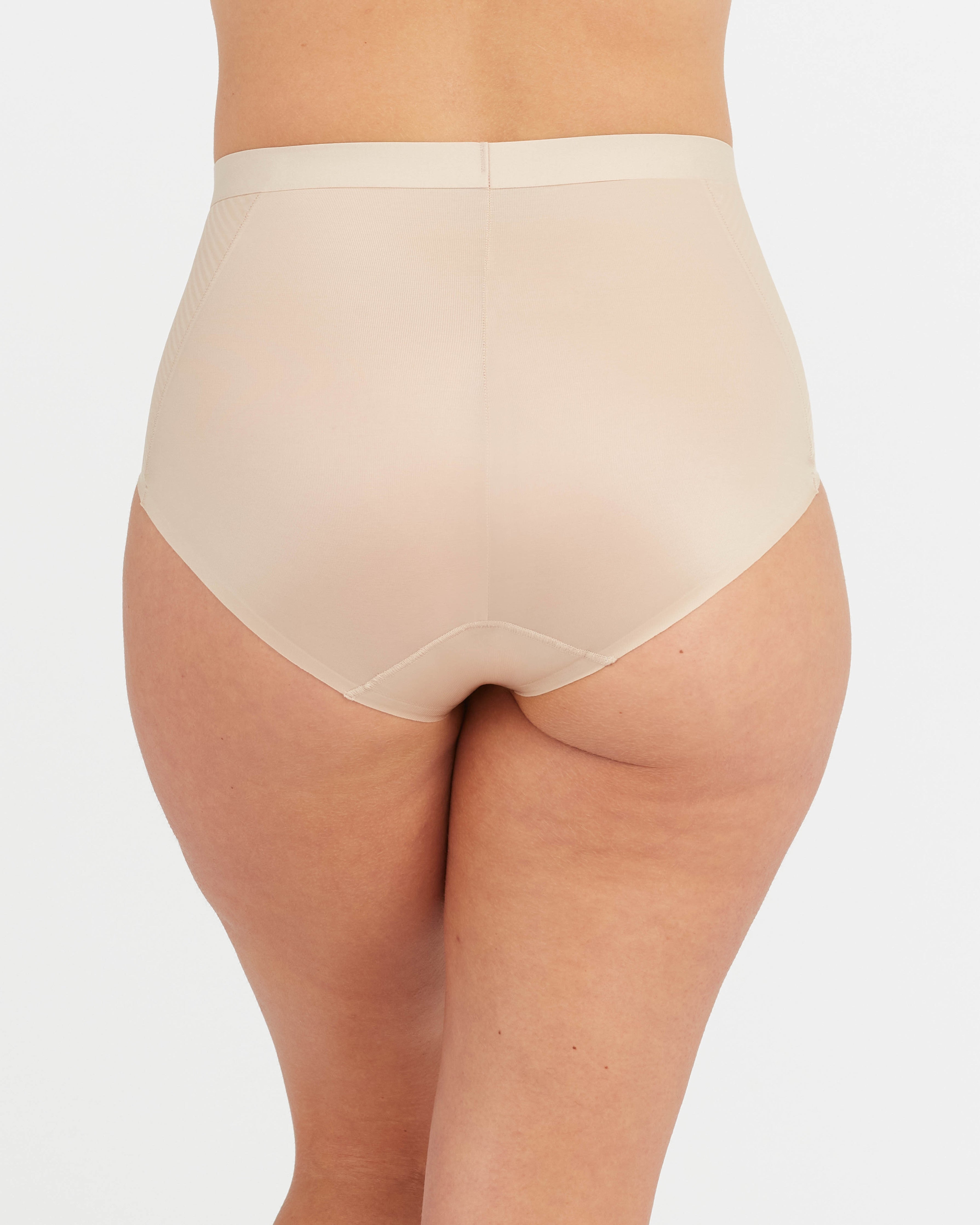 SPANXshape™ Invisible Brief | Champagne Beige