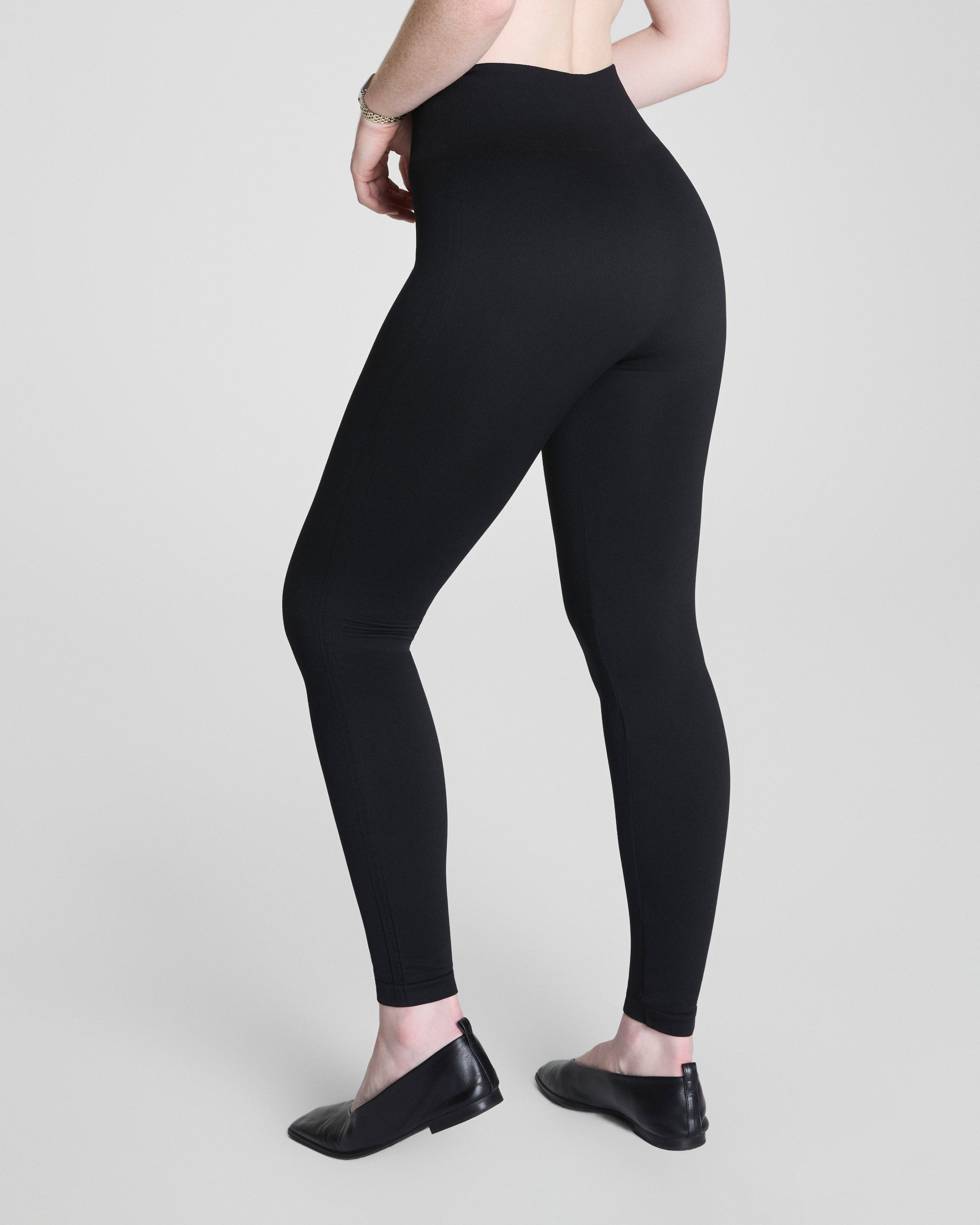 SPANXshape™ Ribbed Knit Legging | Classic Black