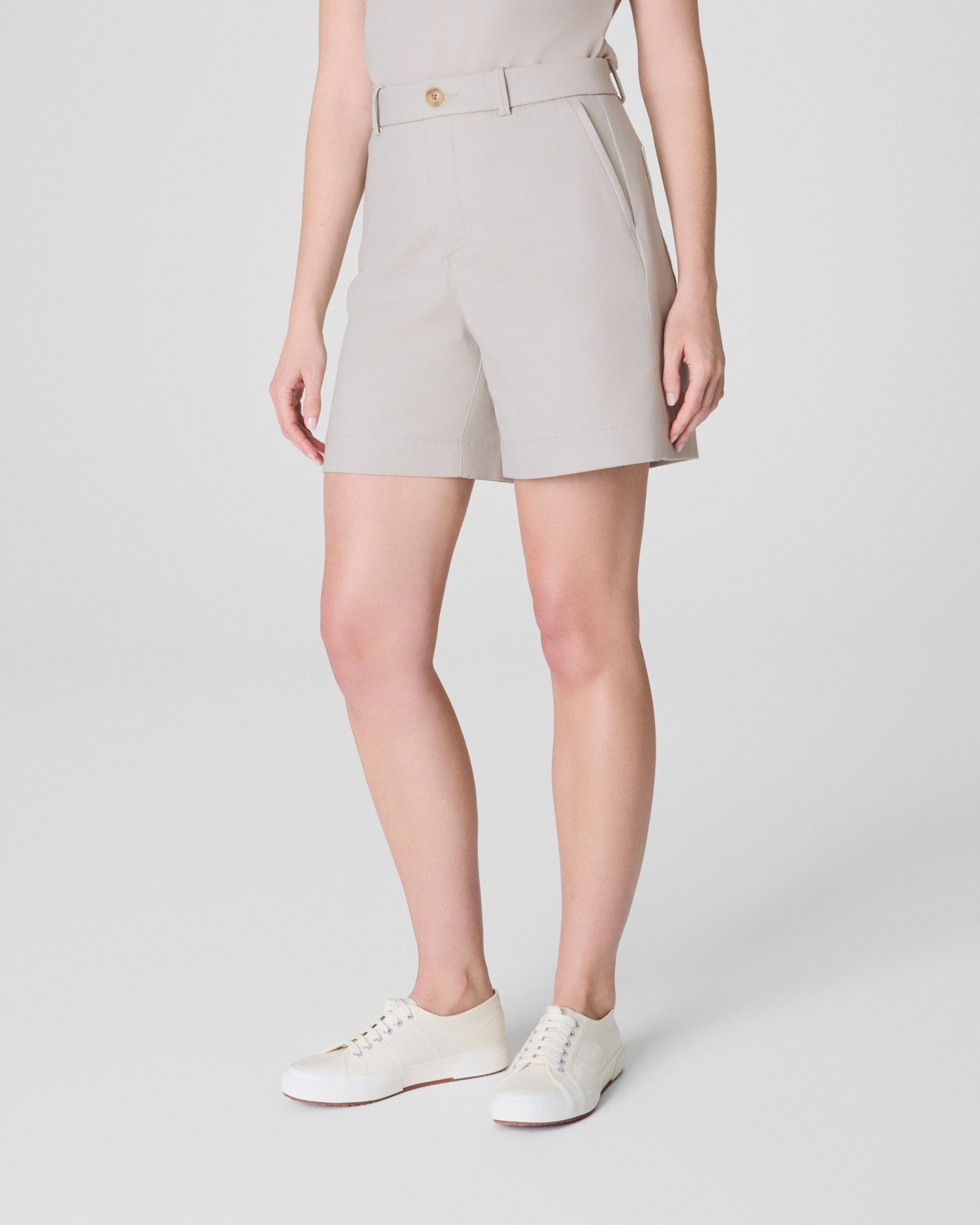 SPANXsupersmooth™ Stretch Twill Short, 7" | Bone