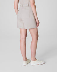 SPANXsupersmooth™ Stretch Twill Short, 7" | Bone