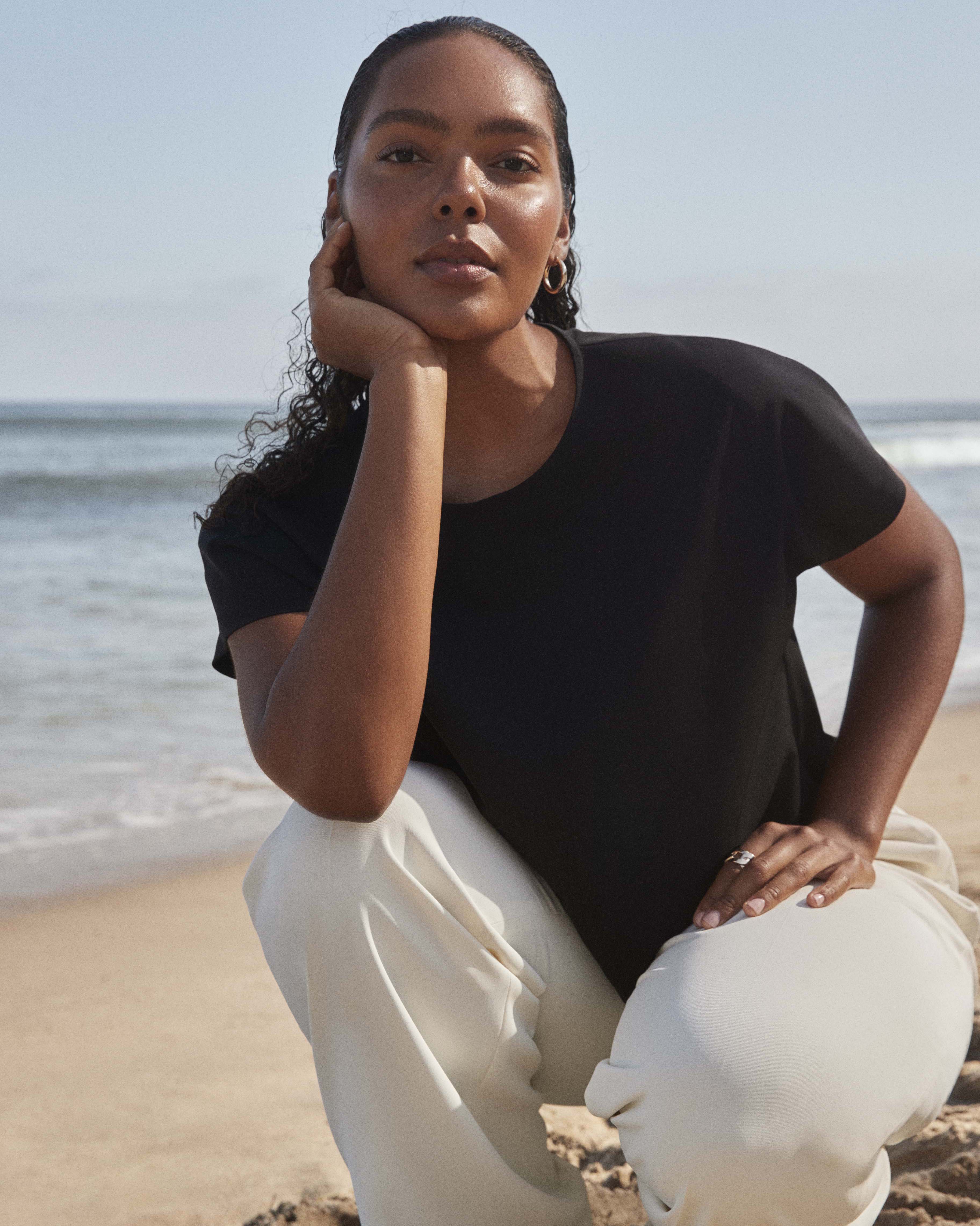 SPANX® CarryOn Tee | Classic Black