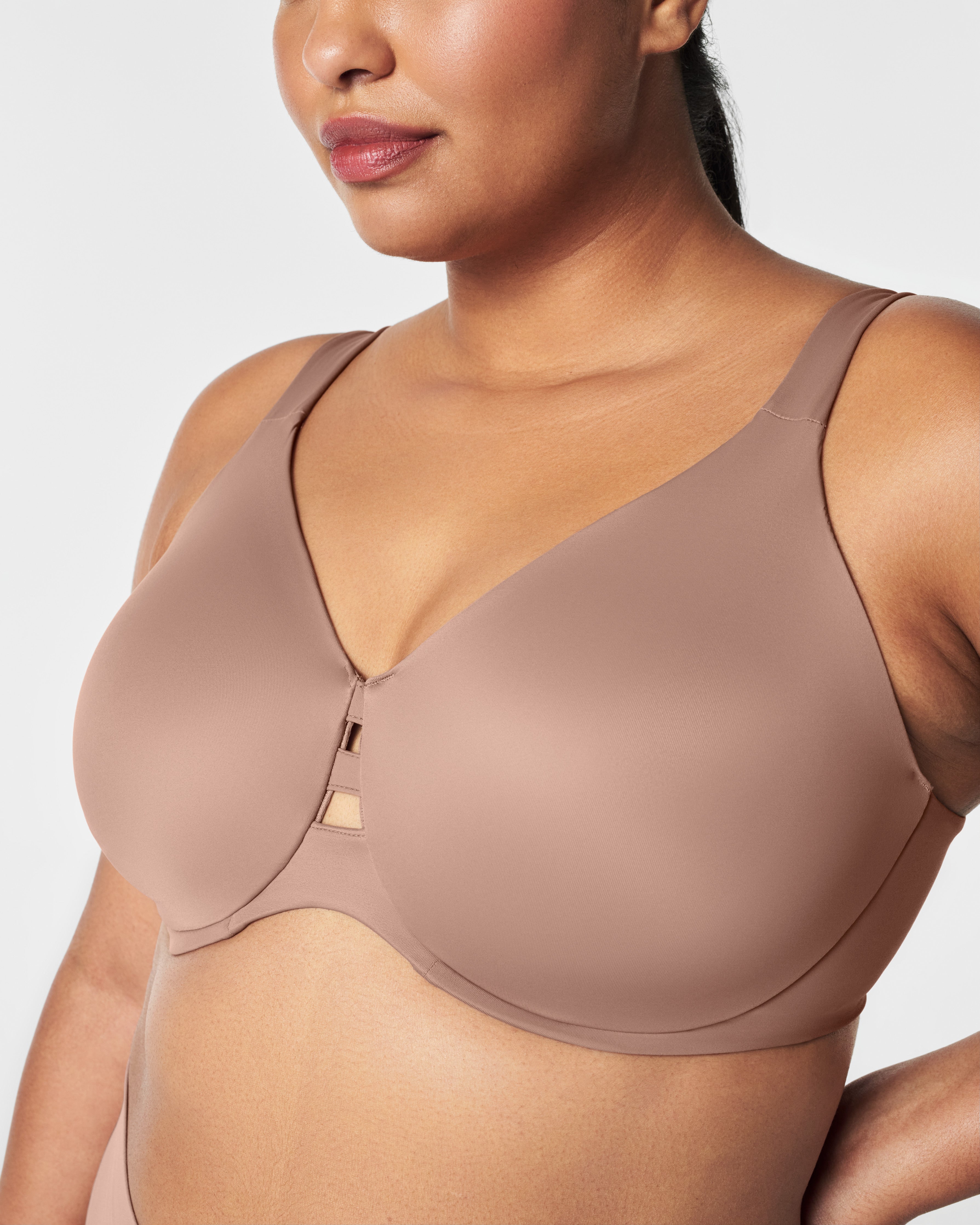 SPANX® Low Profile Minimizer Bra | Cafe Au Lait