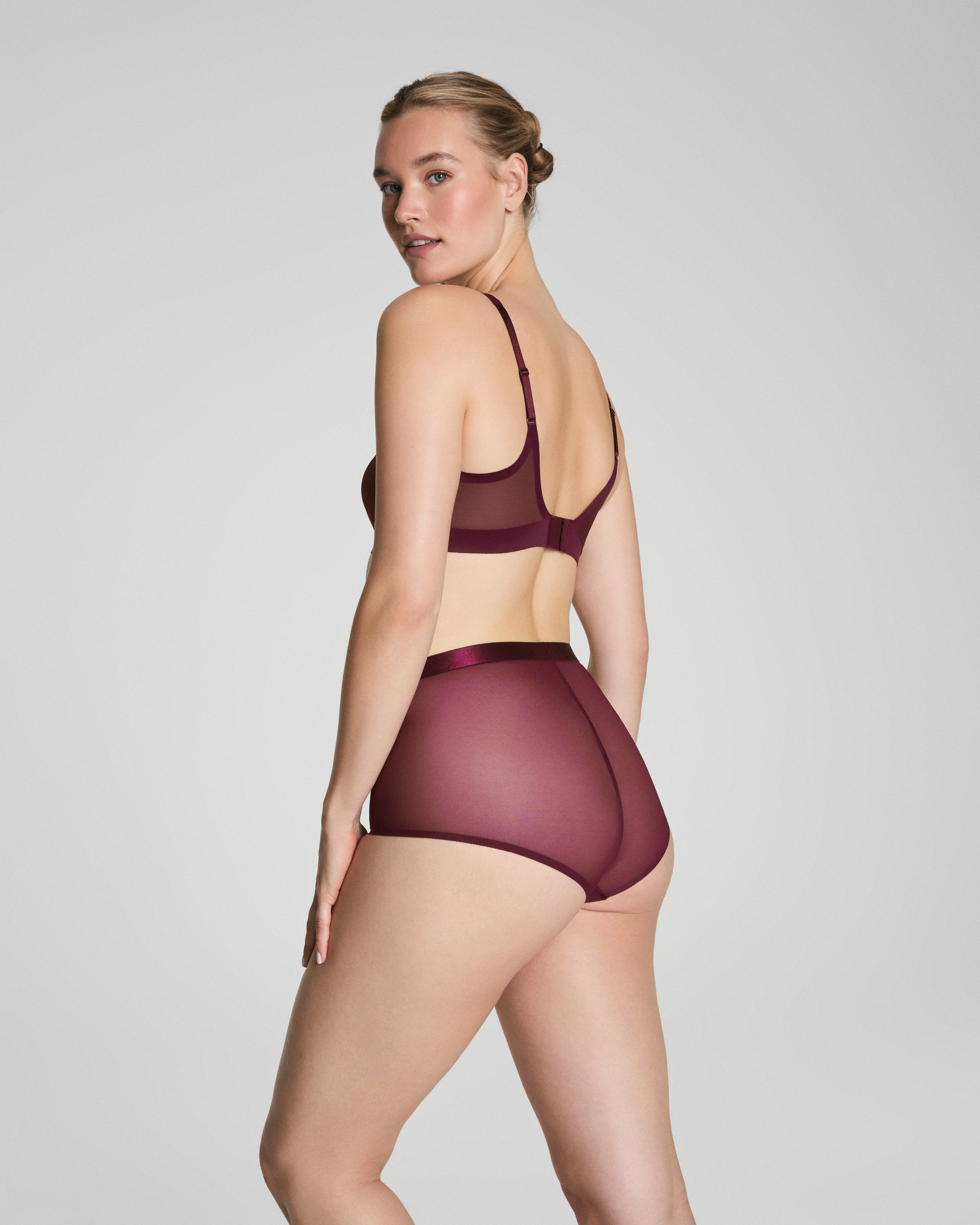 SPANXsupersmooth™ SheerSense Bralette | Plum Berry