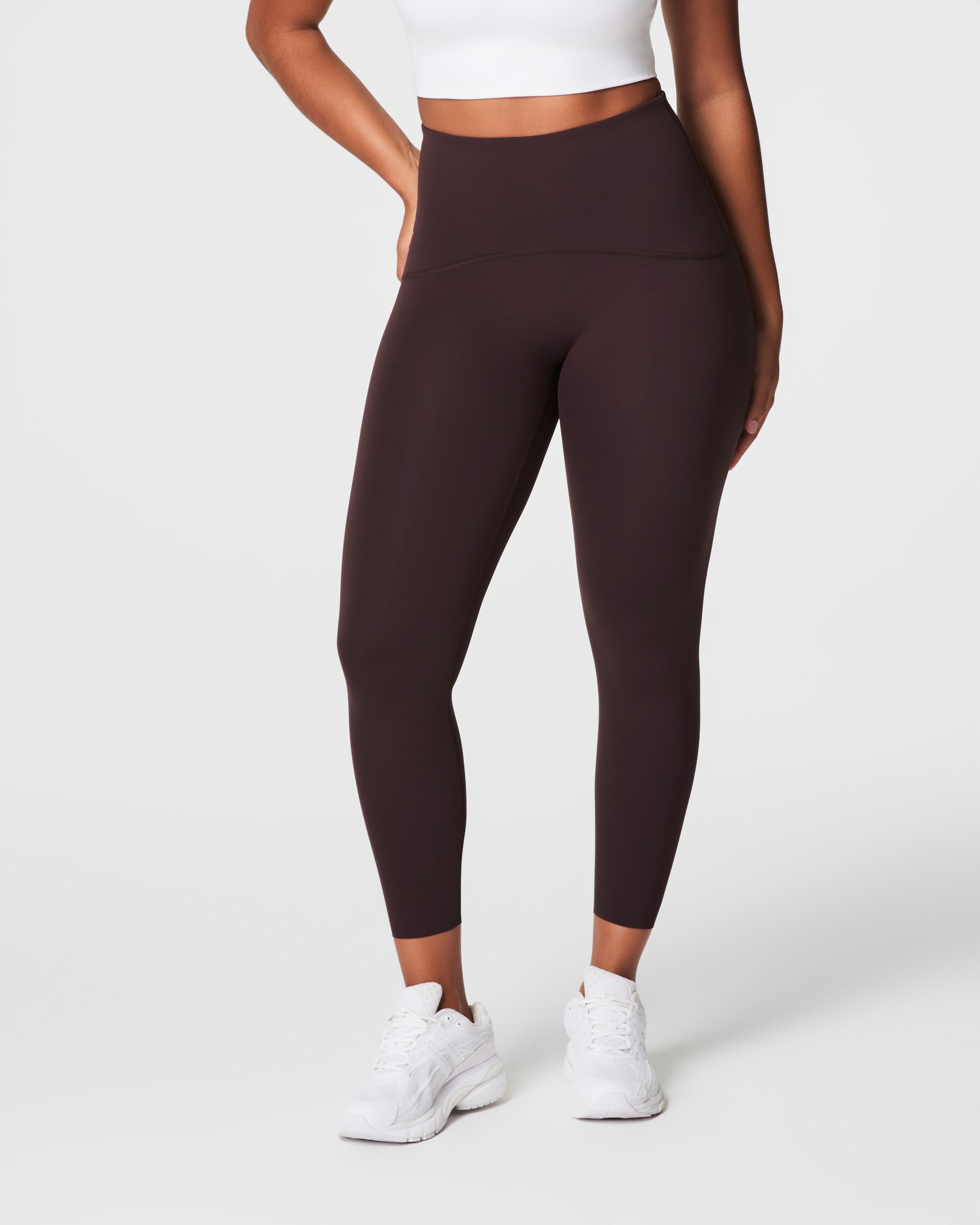 SPANXshape™ Booty Boost® 7/8 Leggings | Truffle Brown