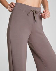 SPANX AirEssentials® Wide Leg Pant | Smoke