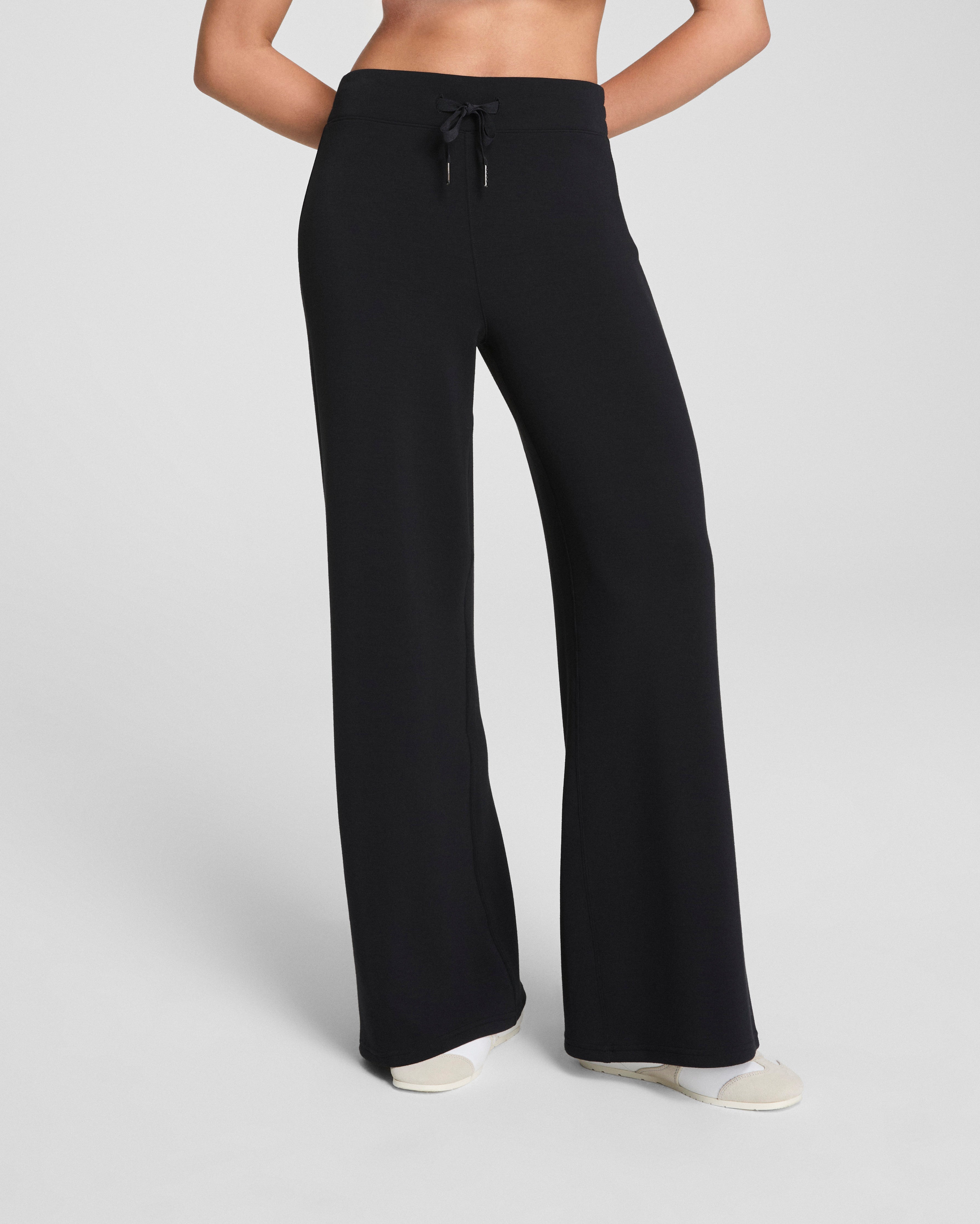 SPANX AirEssentials® Wide Leg Pant | Very Black