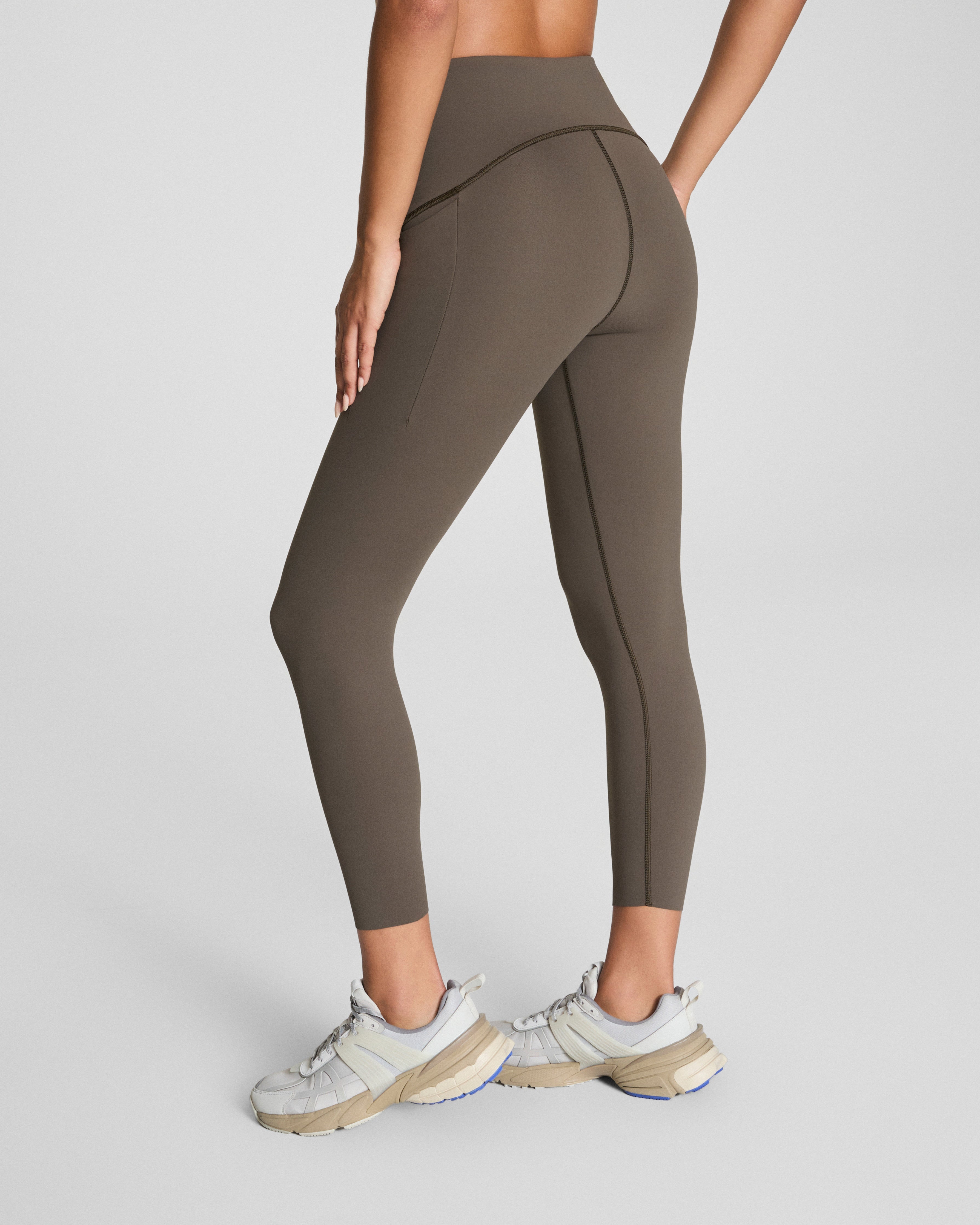 SPANXshape™ Booty Boost® Side Pocket Leggings | Mineral