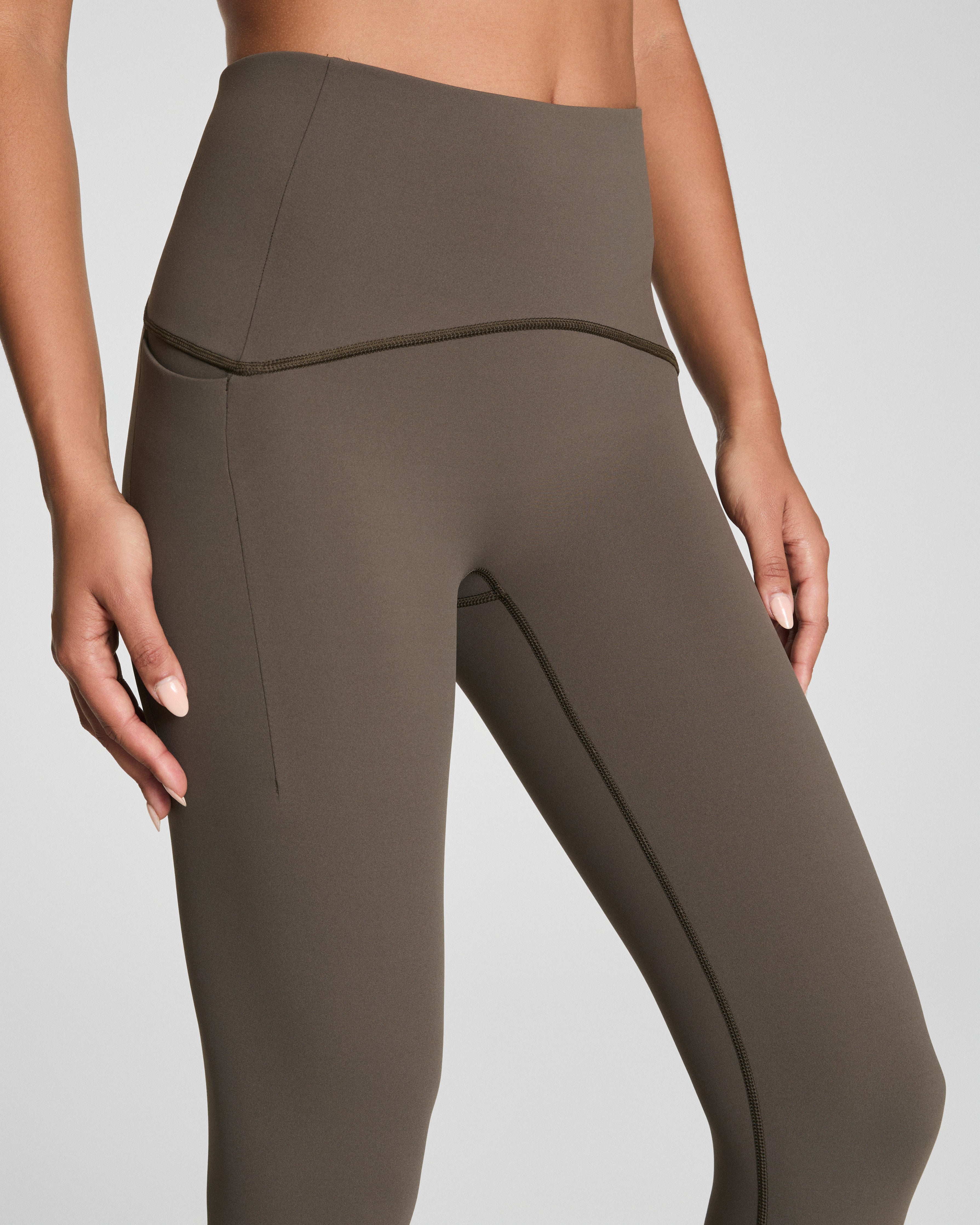 SPANXshape™ Booty Boost® Side Pocket Leggings | Mineral