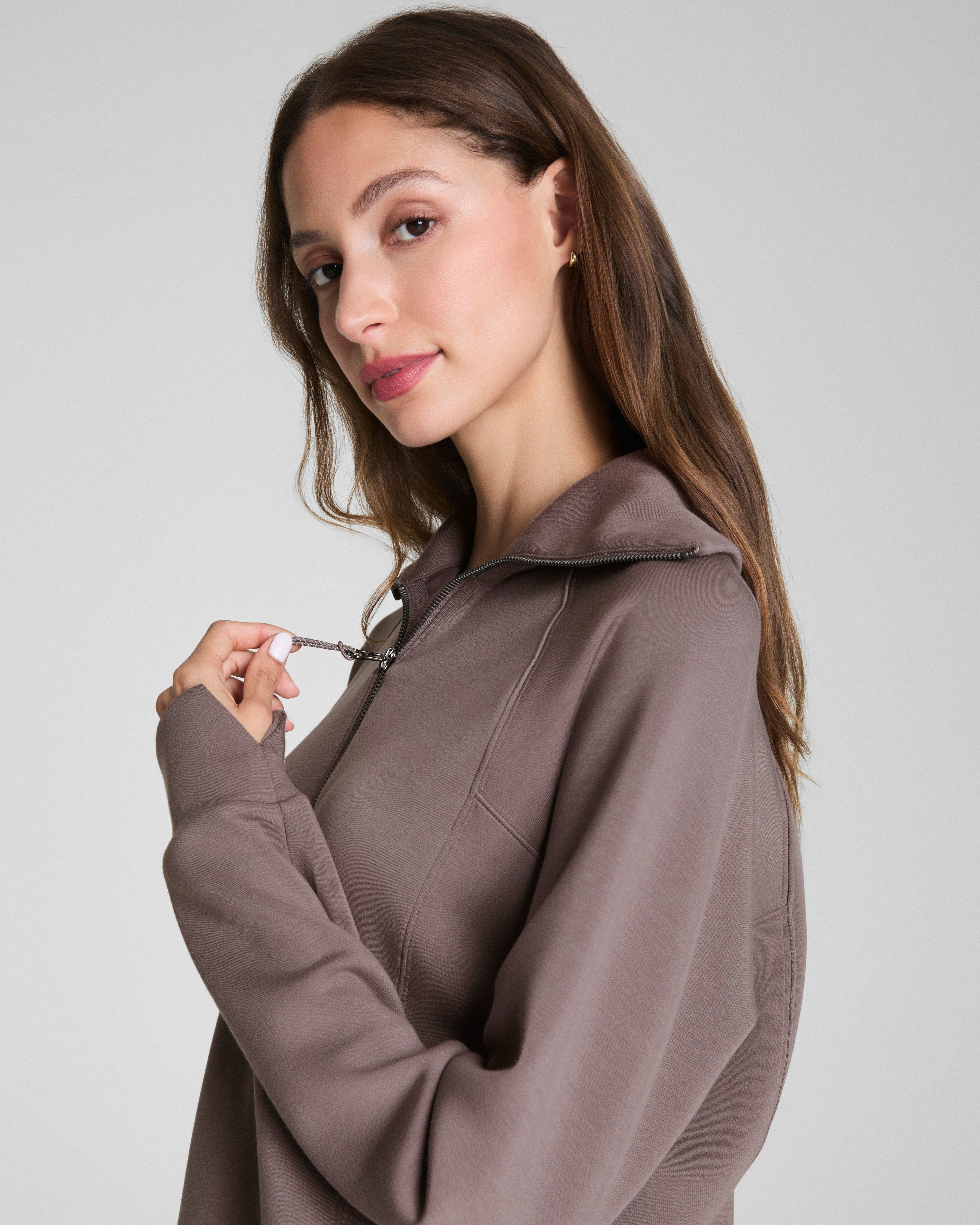 SPANX AirEssentials® Half Zip | Smoke