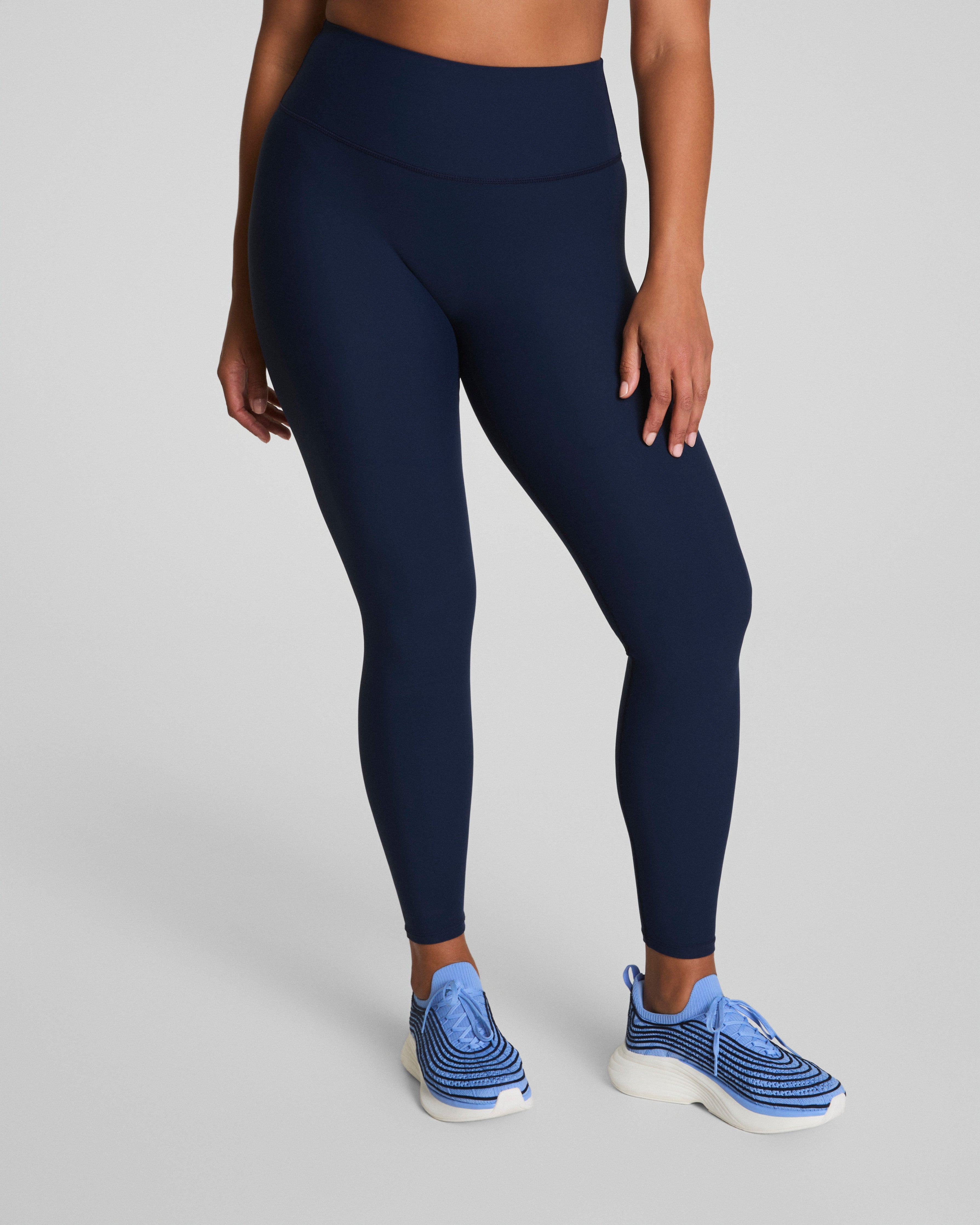 SPANXsmooth™ OnForm Full-Length Leggings | Timeless Navy