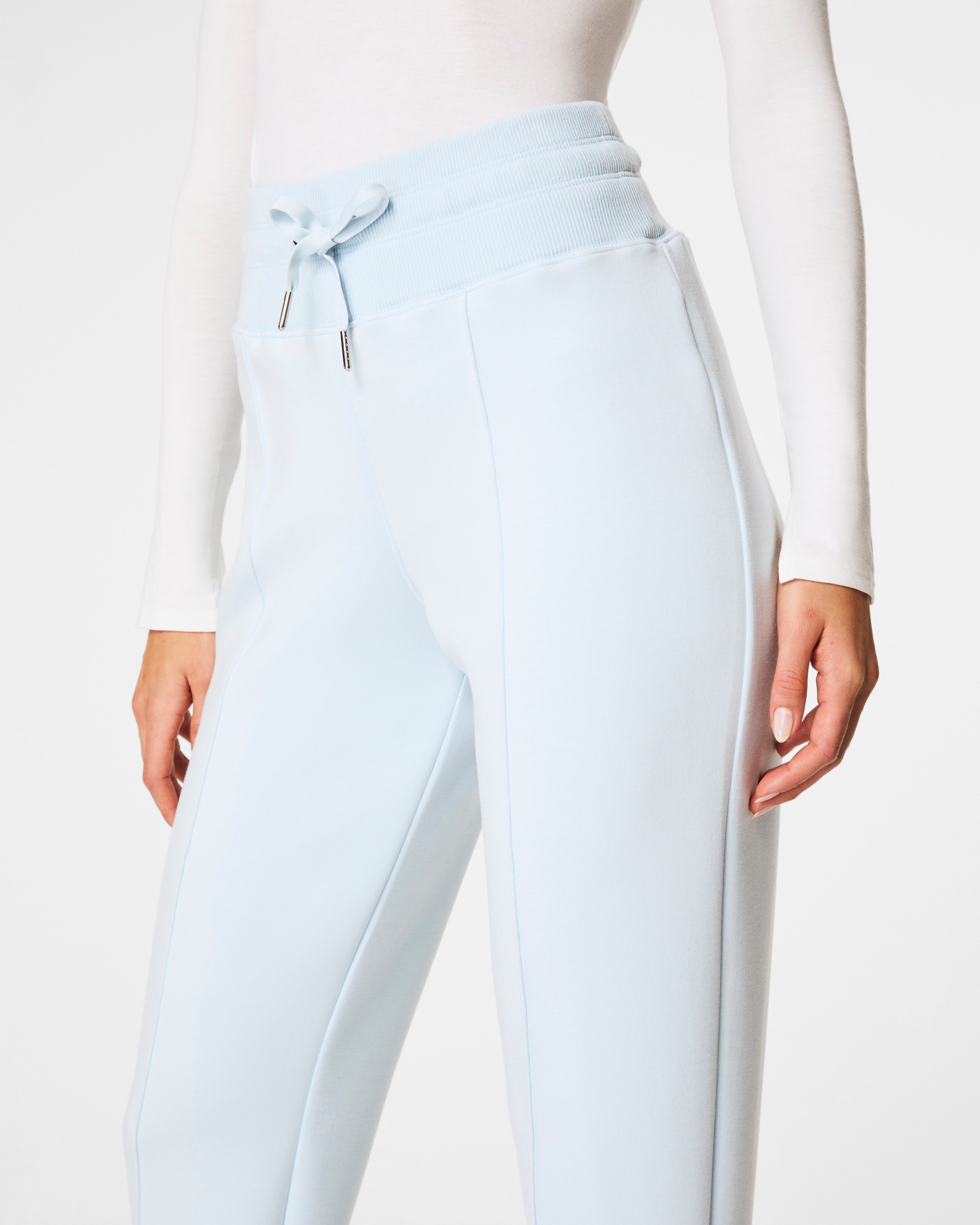 SPANX AirEssentials® Luxe Tapered Pant | Sky