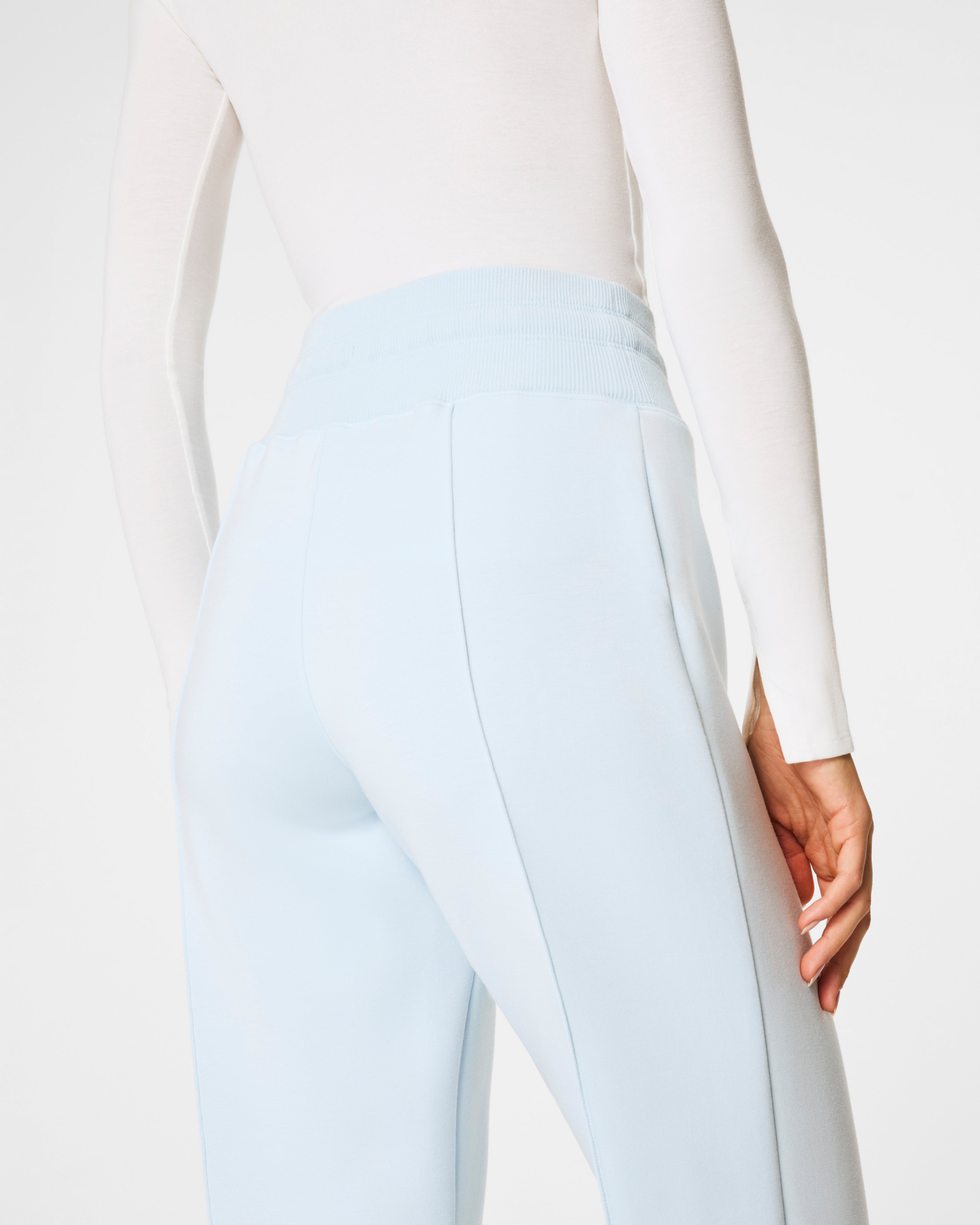 SPANX AirEssentials® Luxe Tapered Pant | Sky