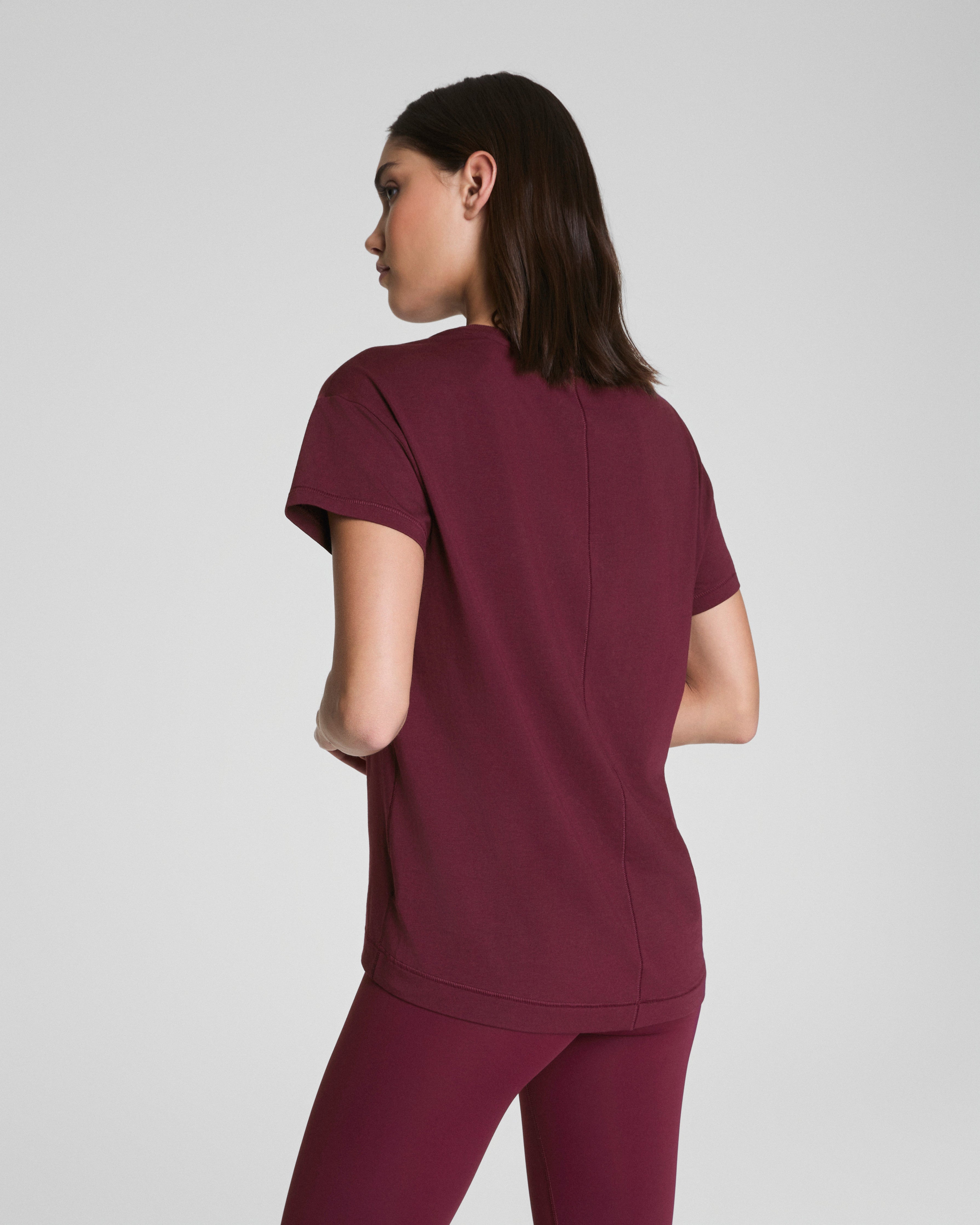 SPANX® Outpace Tee | Plum Berry