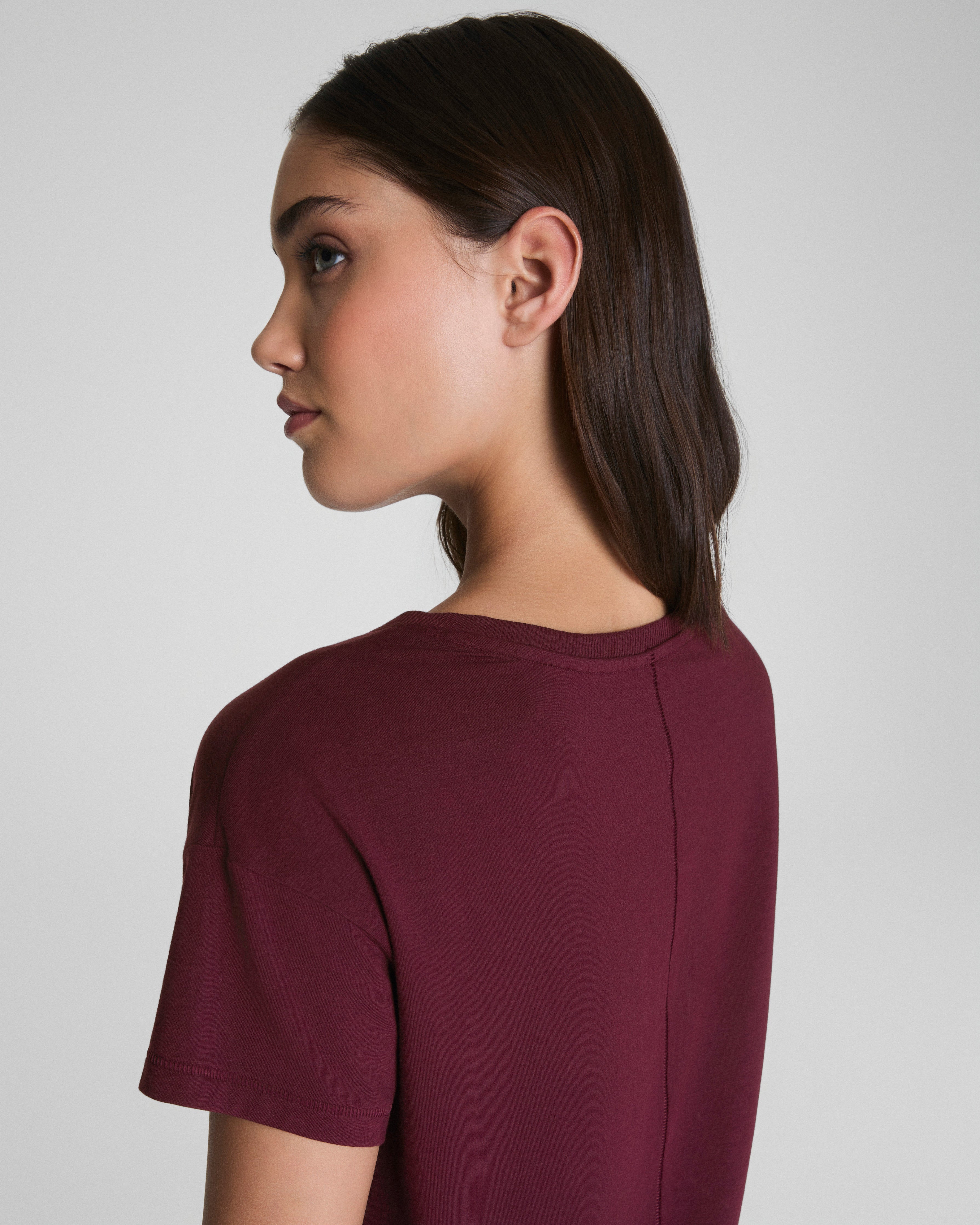 SPANX® Outpace Tee | Plum Berry