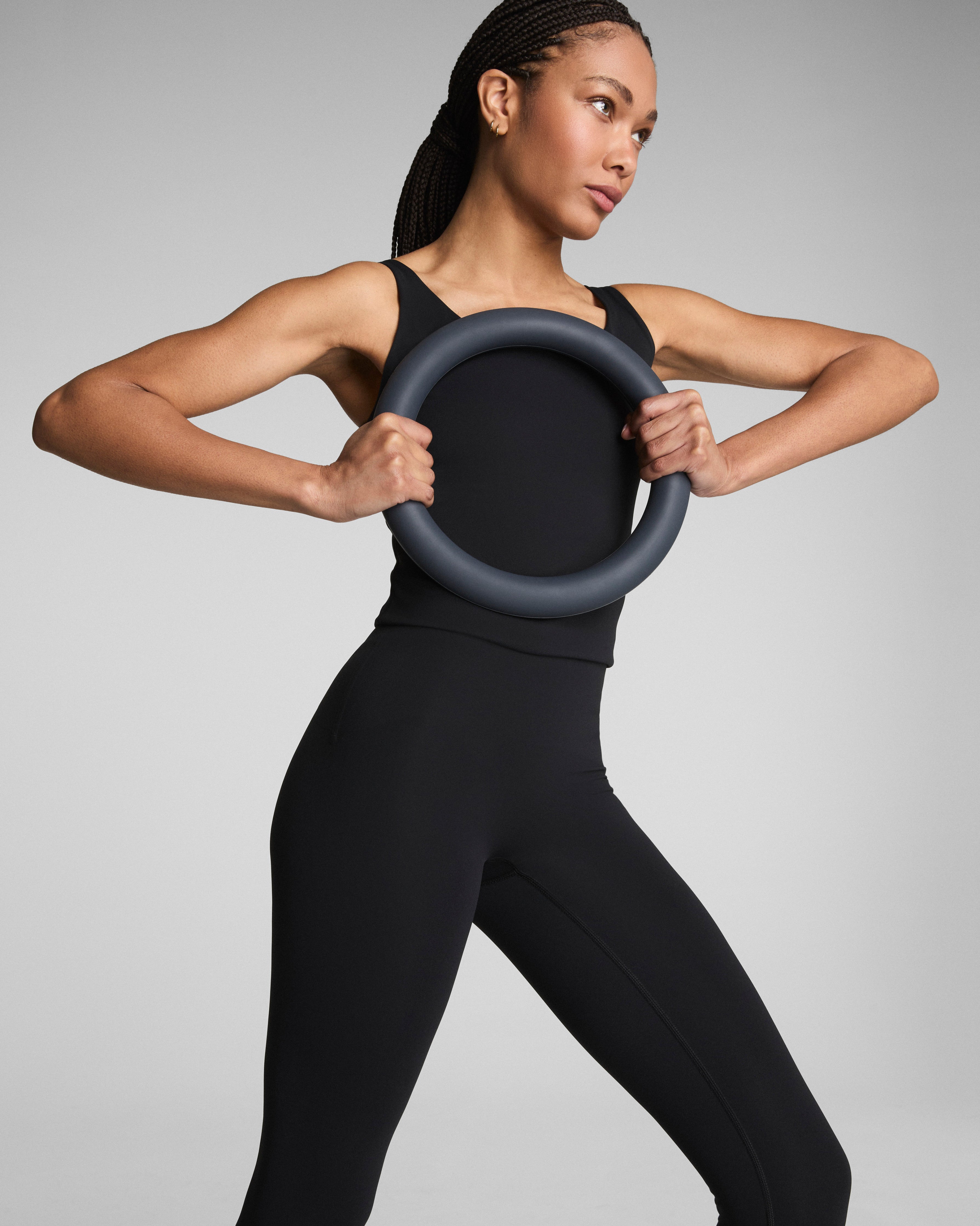 SPANXshape™ CoreLuxe 7/8 Leggings with Mid-Tummy Compression | Very Black