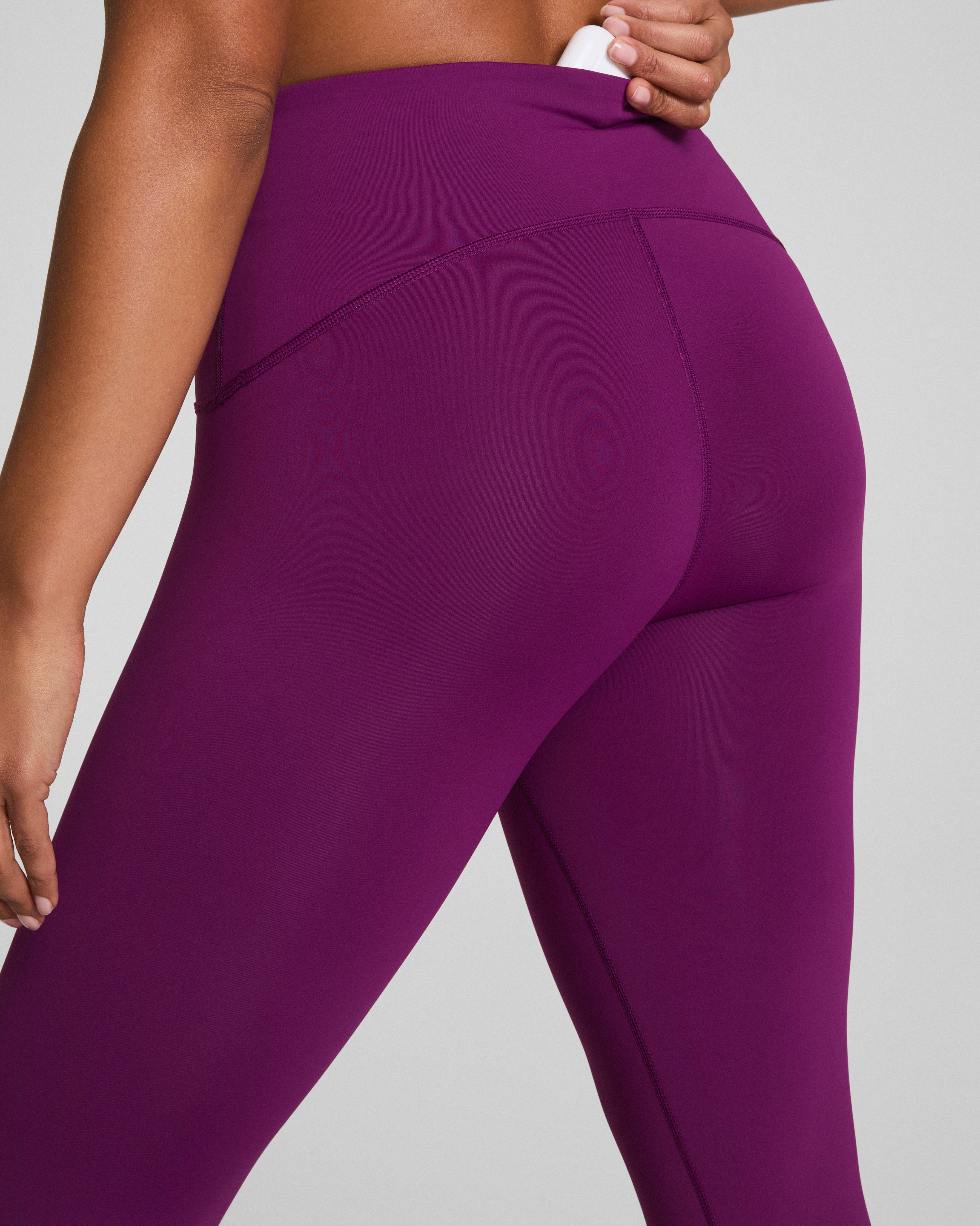 SPANXshape™ Booty Boost® 7/8 Leggings with SecretSweat Tech | Light Snapdragon