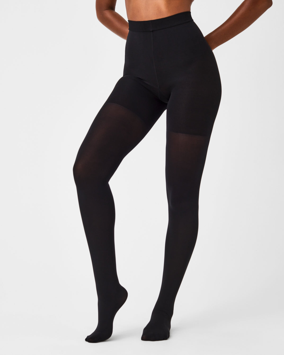 SPANXshape™ Mid-Thigh Tight-End Tights®
