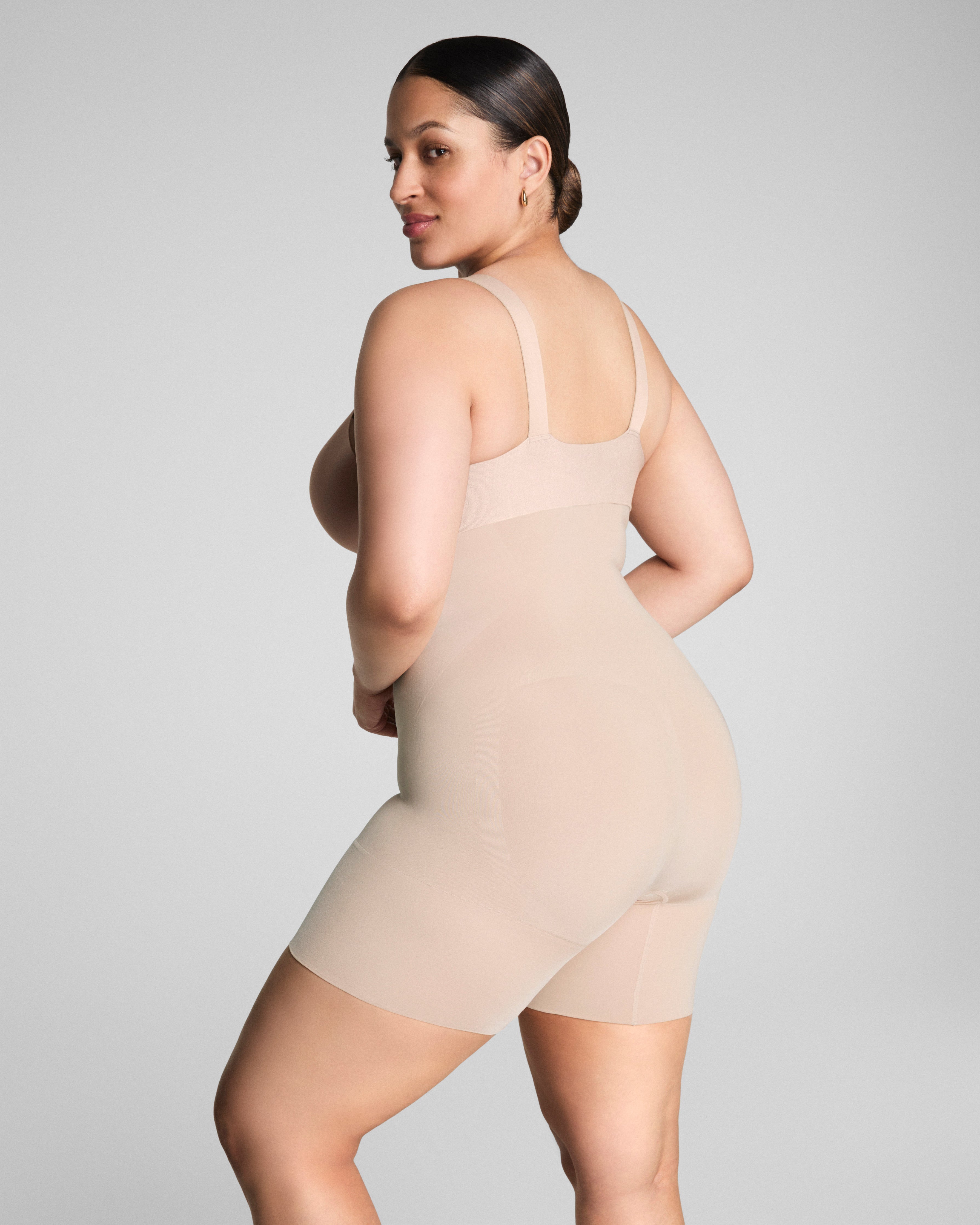 SPANXsculpt™ OnCore High-Waisted Mid-Thigh Short | Soft Nude