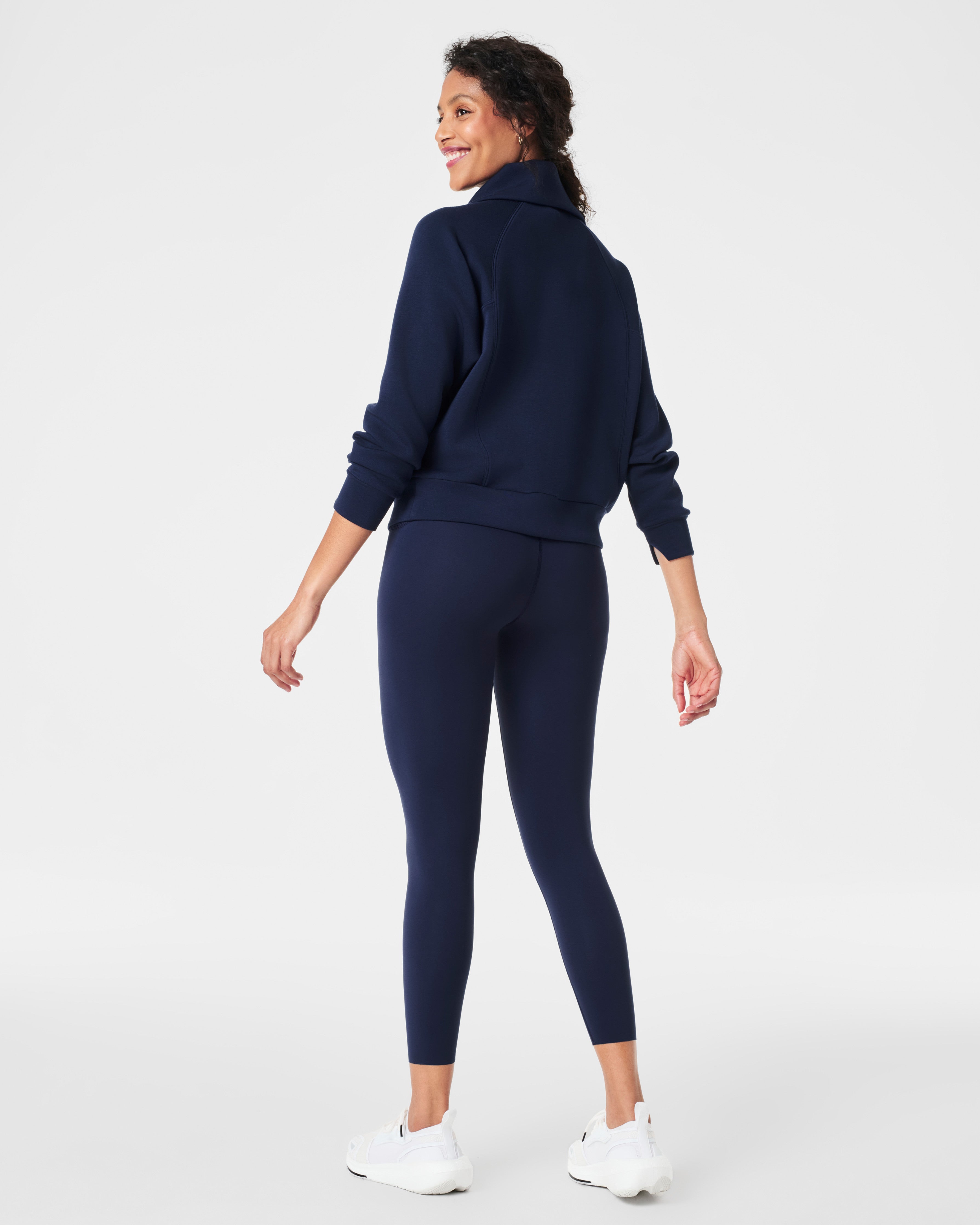 SPANXshape™ Booty Boost® 7/8 Leggings | Timeless Navy