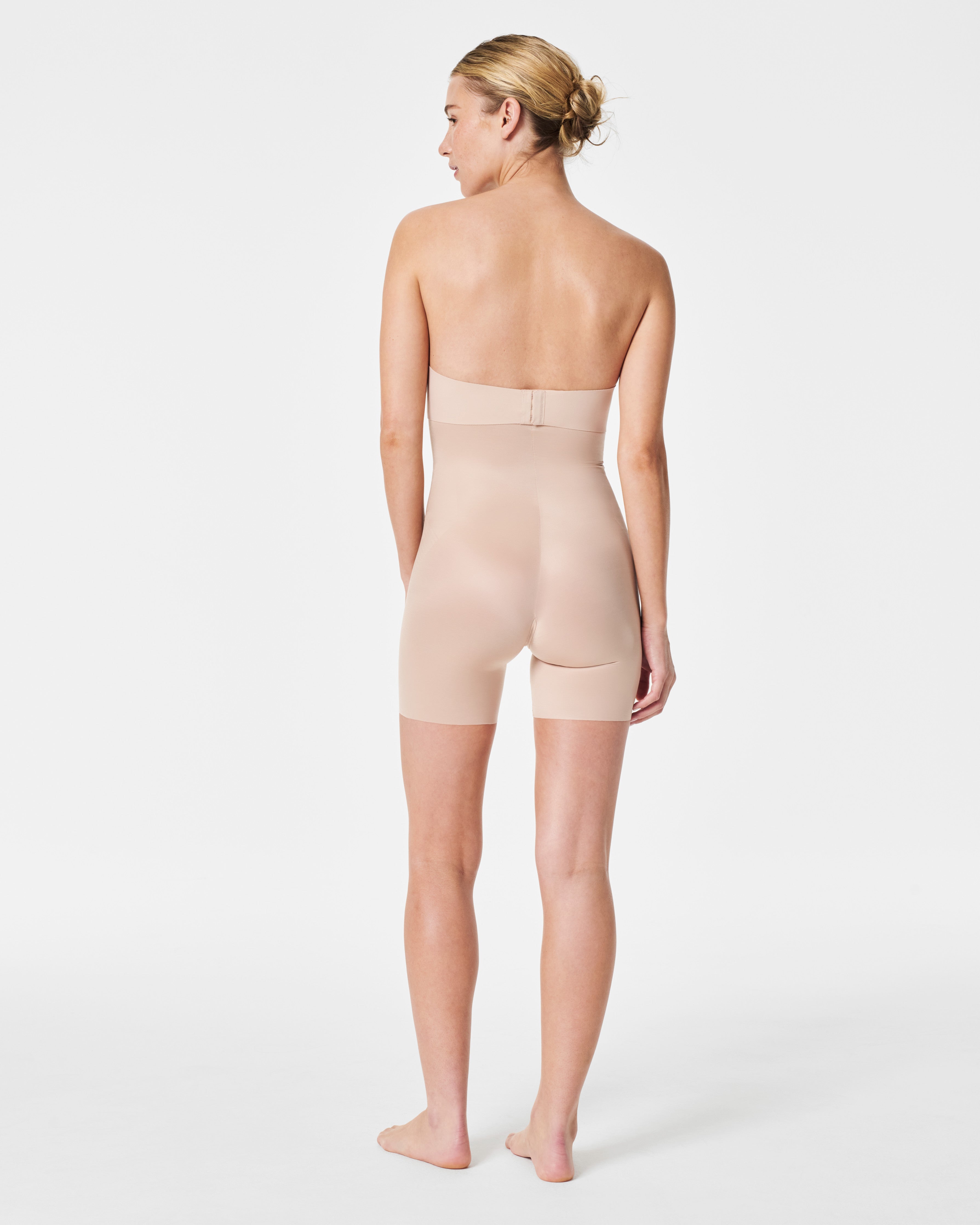 SPANXshape™ Invisible High-Waisted Mid-Thigh Short | Champagne Beige